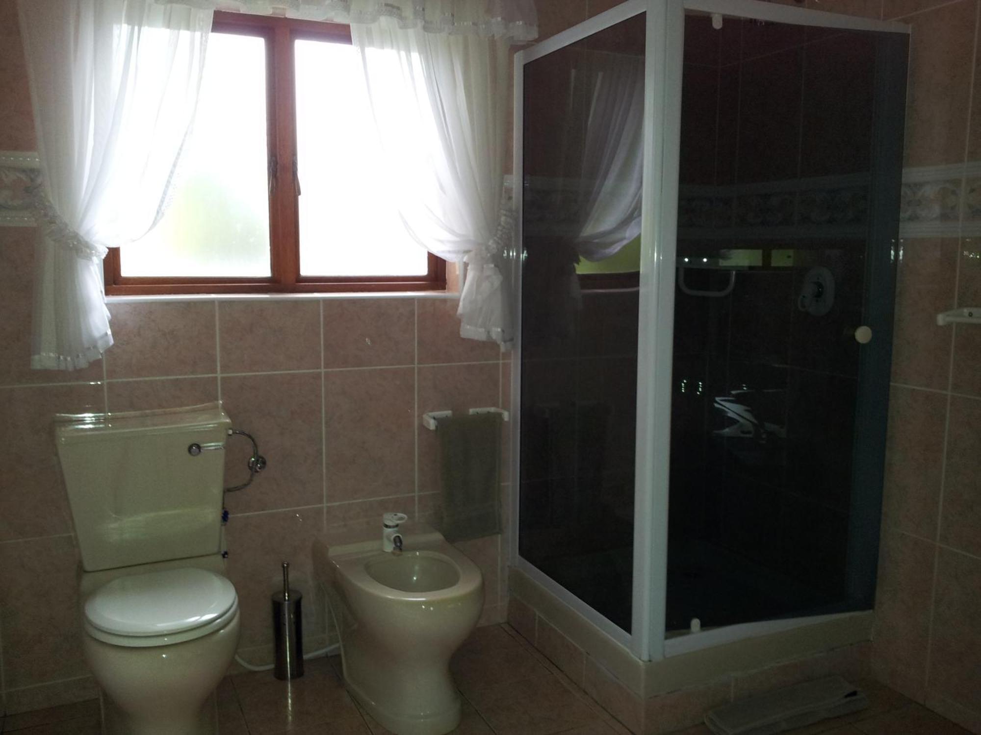 Waterfront Lodge Κνύσνα Εξωτερικό φωτογραφία